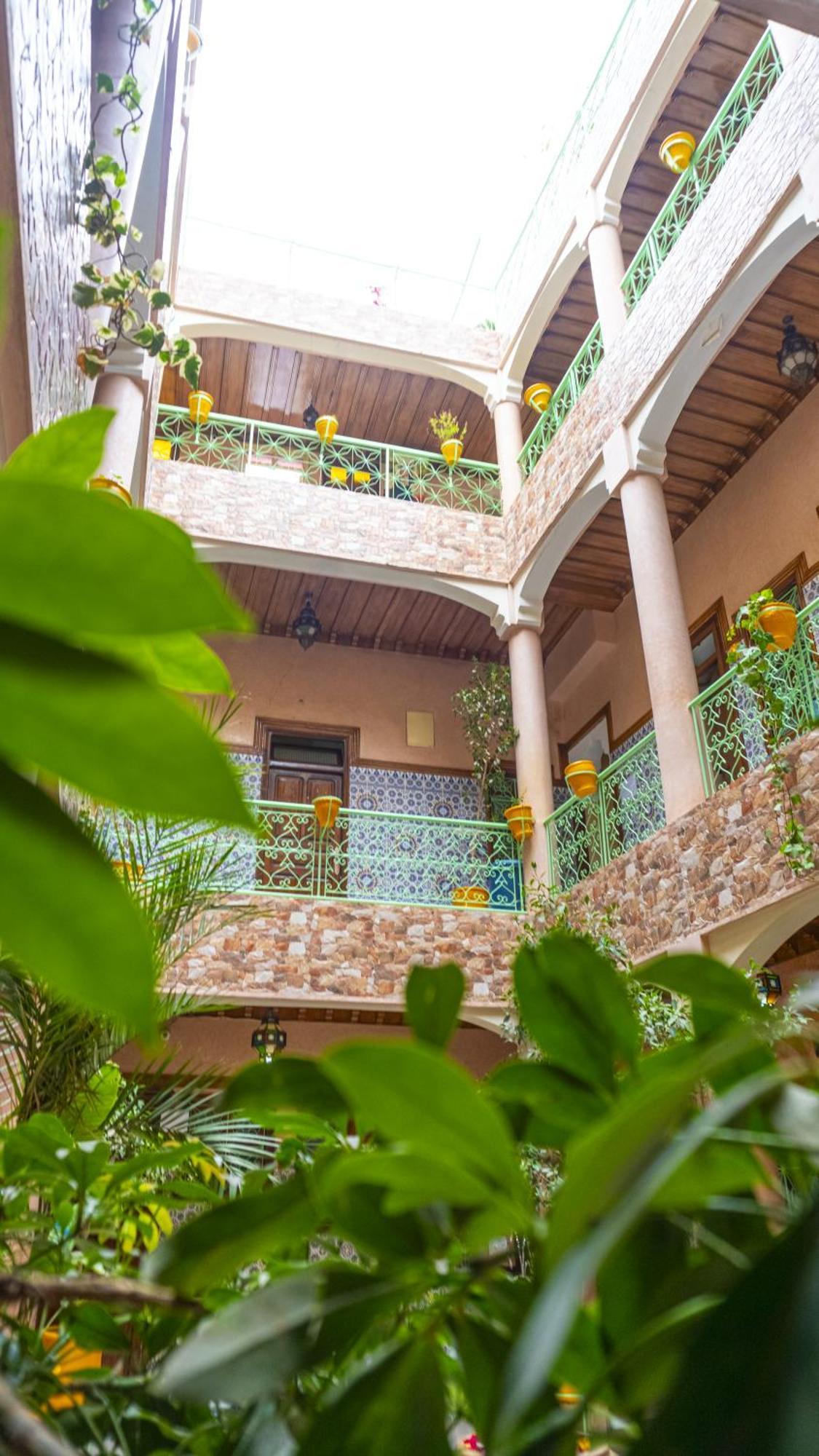 Hotel Imouzzer Marrakesh Exterior photo